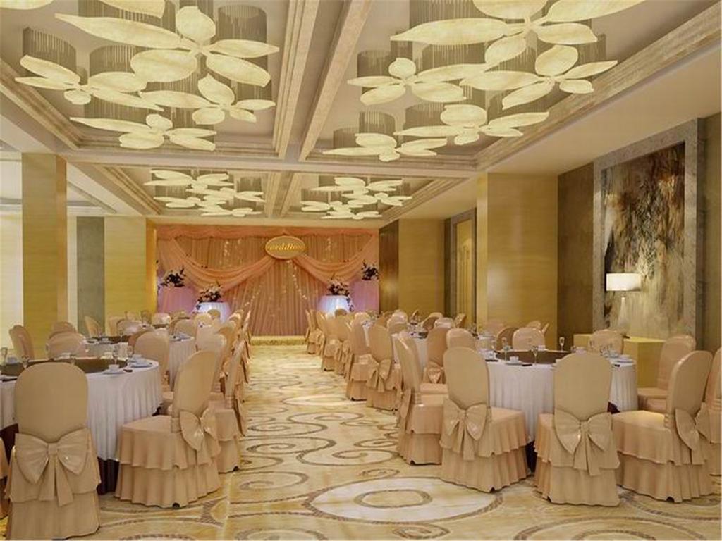 โรงแรมต้าเหลียนฟูรงอินเตอเนชั่นแนล ภายนอก รูปภาพ