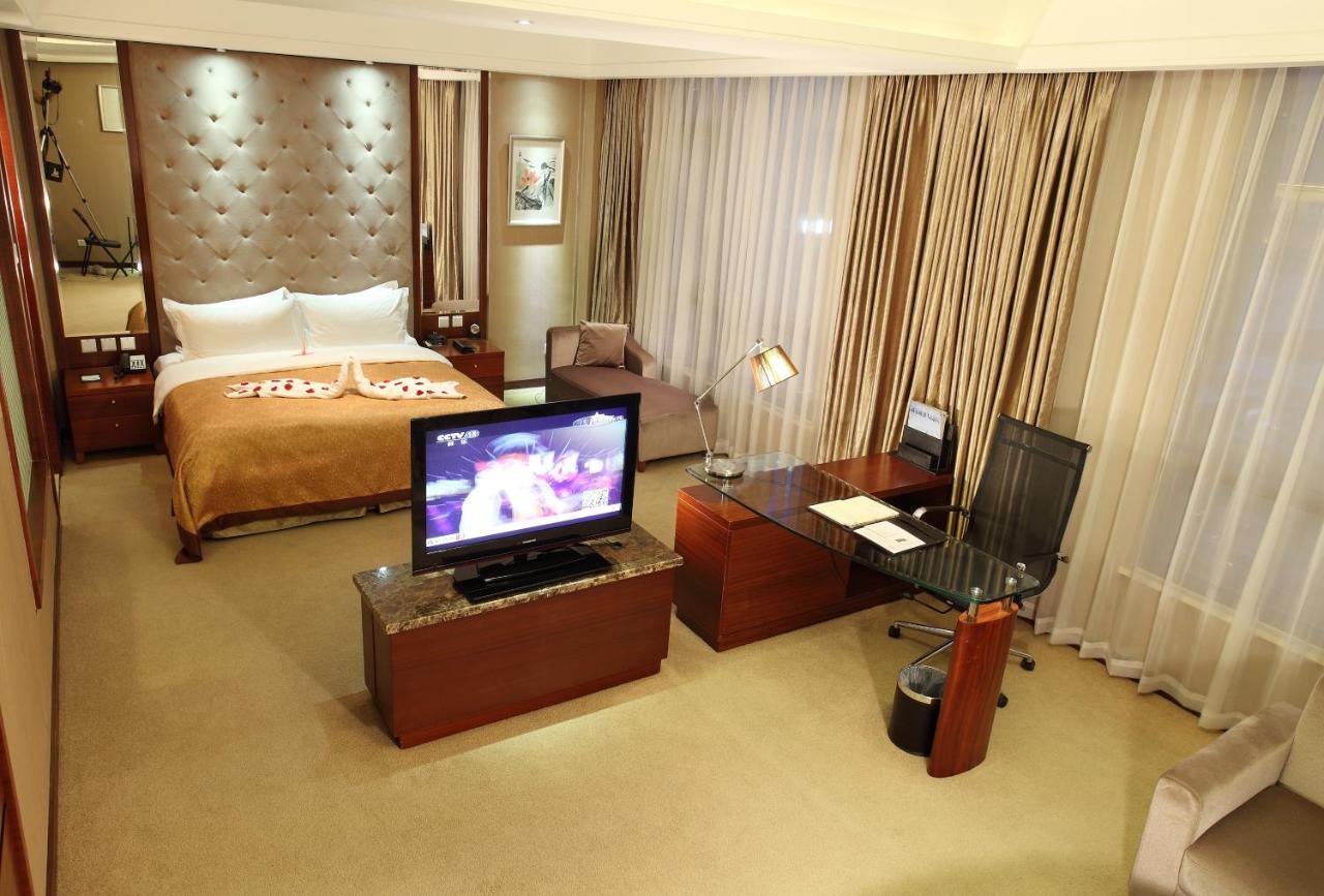 โรงแรมต้าเหลียนฟูรงอินเตอเนชั่นแนล ภายนอก รูปภาพ